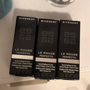 Givenchy Le Rouge Perfecto 01 perfect pink